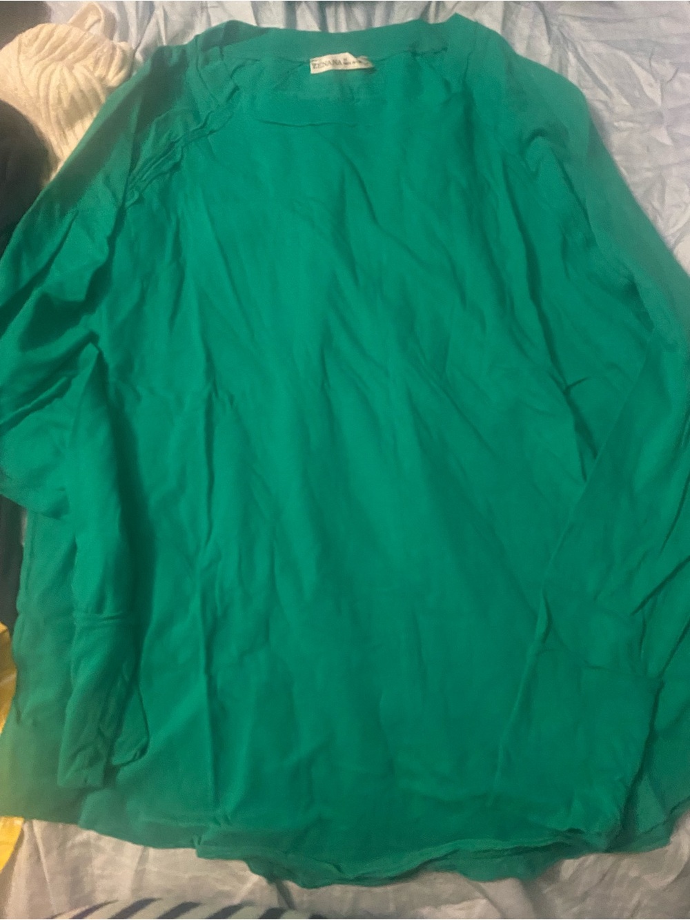 Zenana Outfitters womans Long-Sleeve Crew in Teal Green